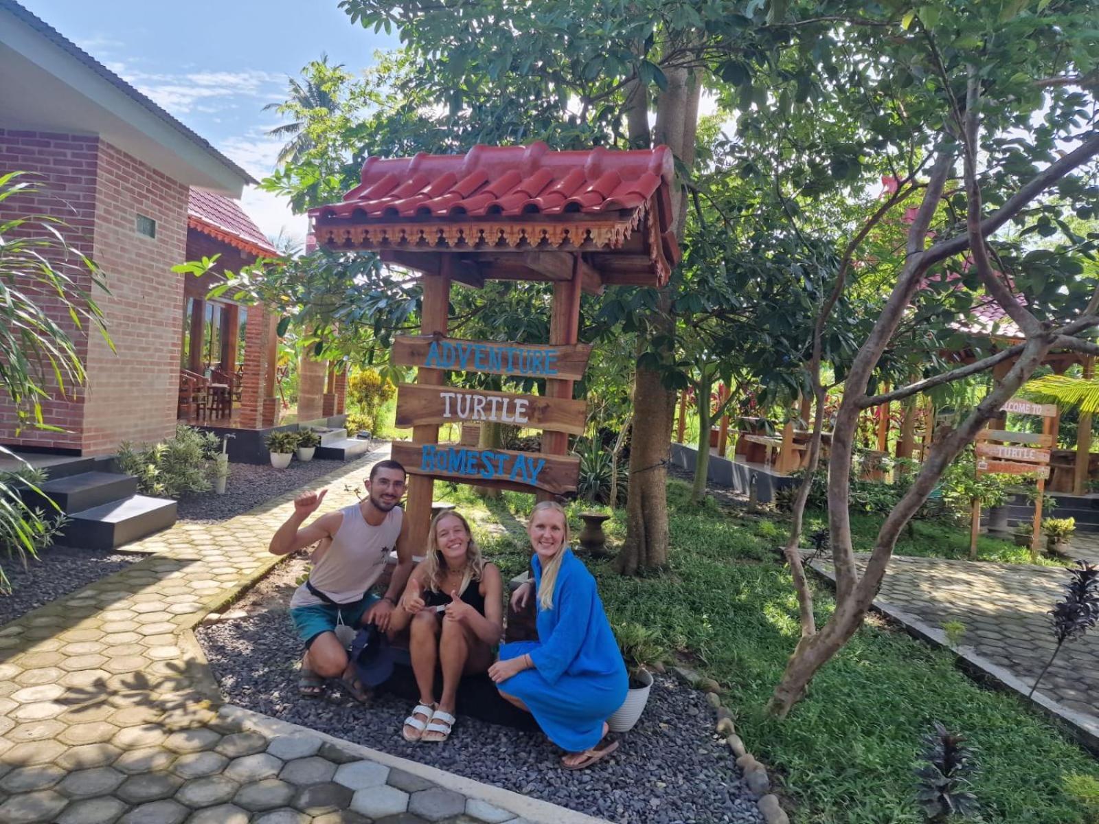 Adventure Turtle Homestay Meru Betiri Sarungan Εξωτερικό φωτογραφία